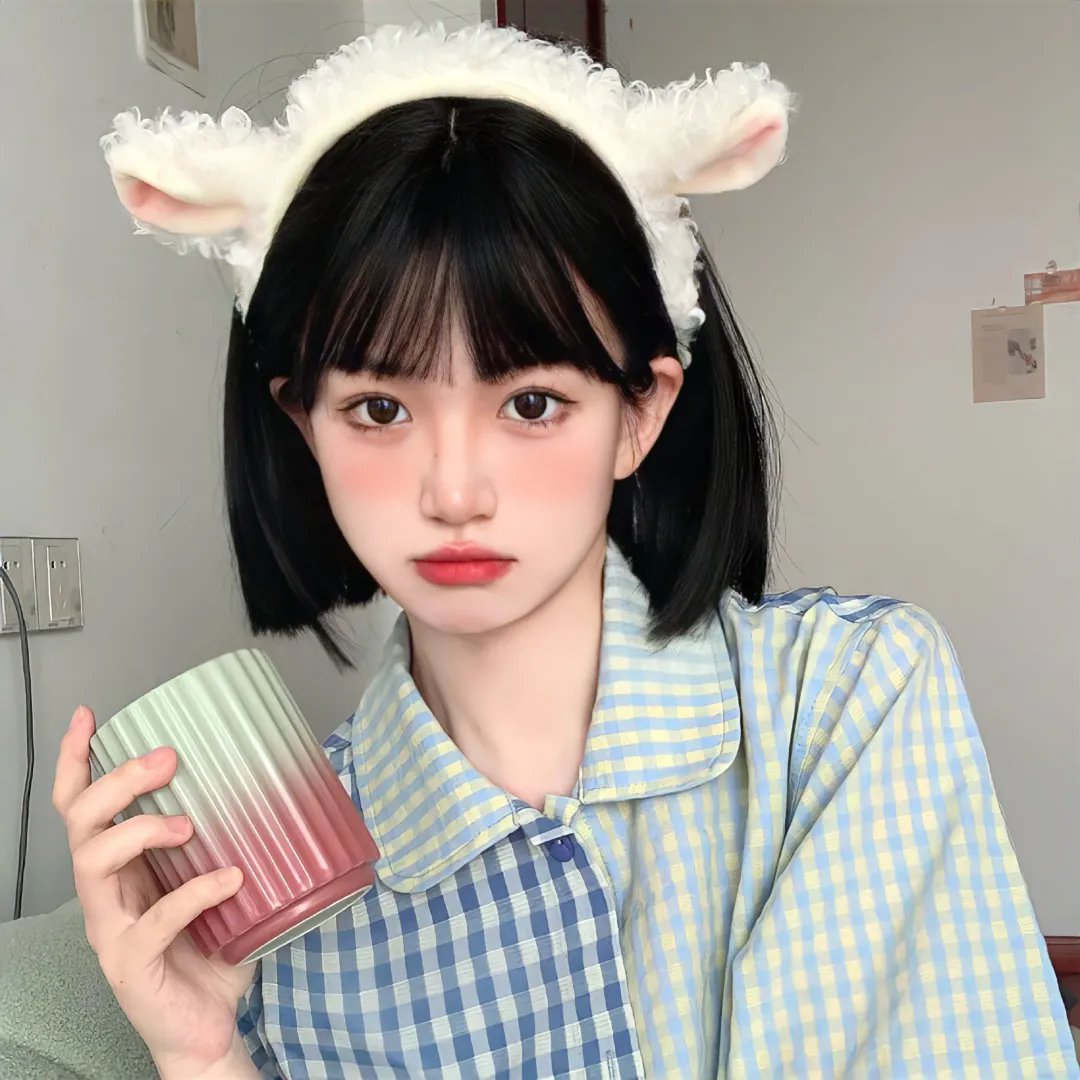 向月亮祈祷的小丑